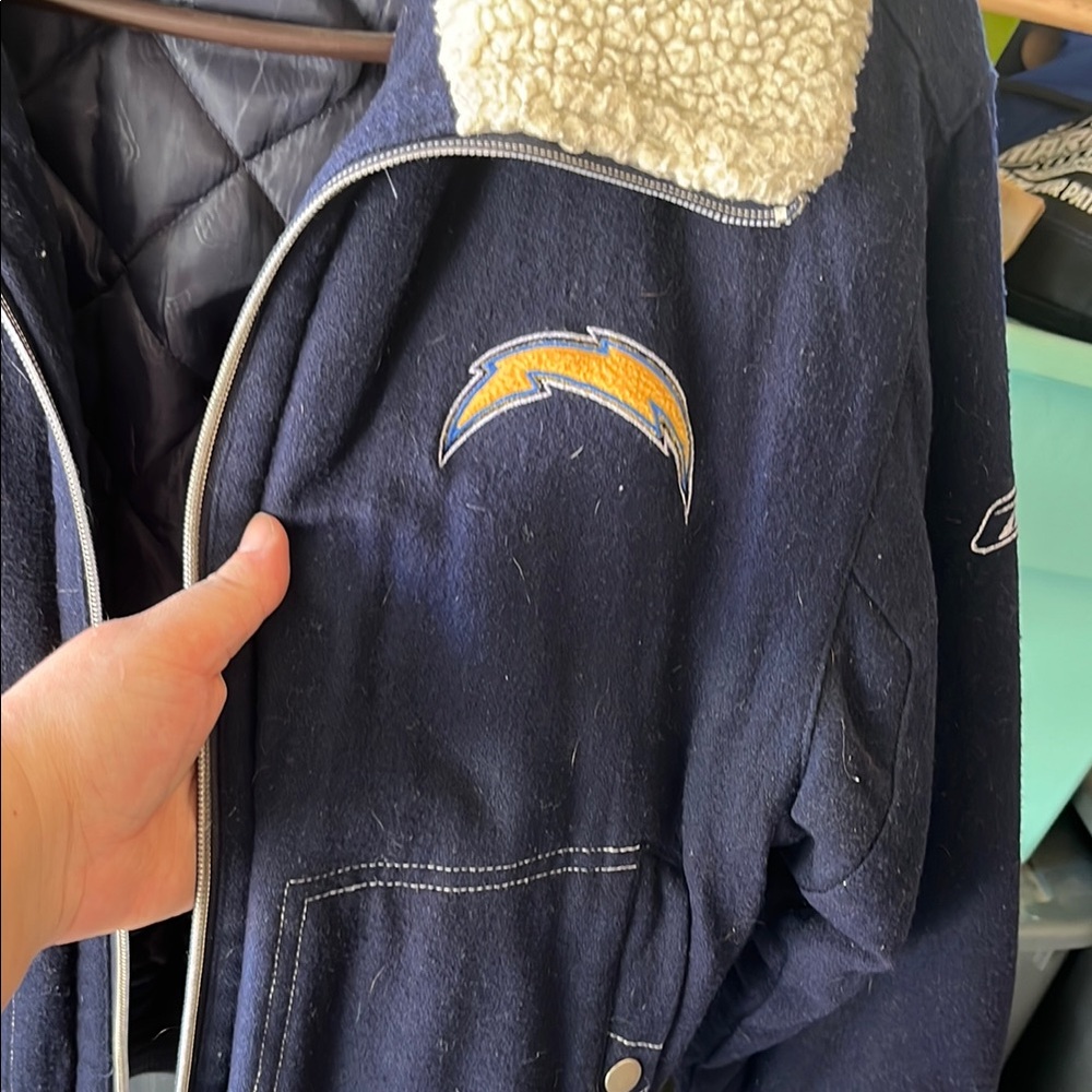 Chargers jacket - Picture 2 of 6